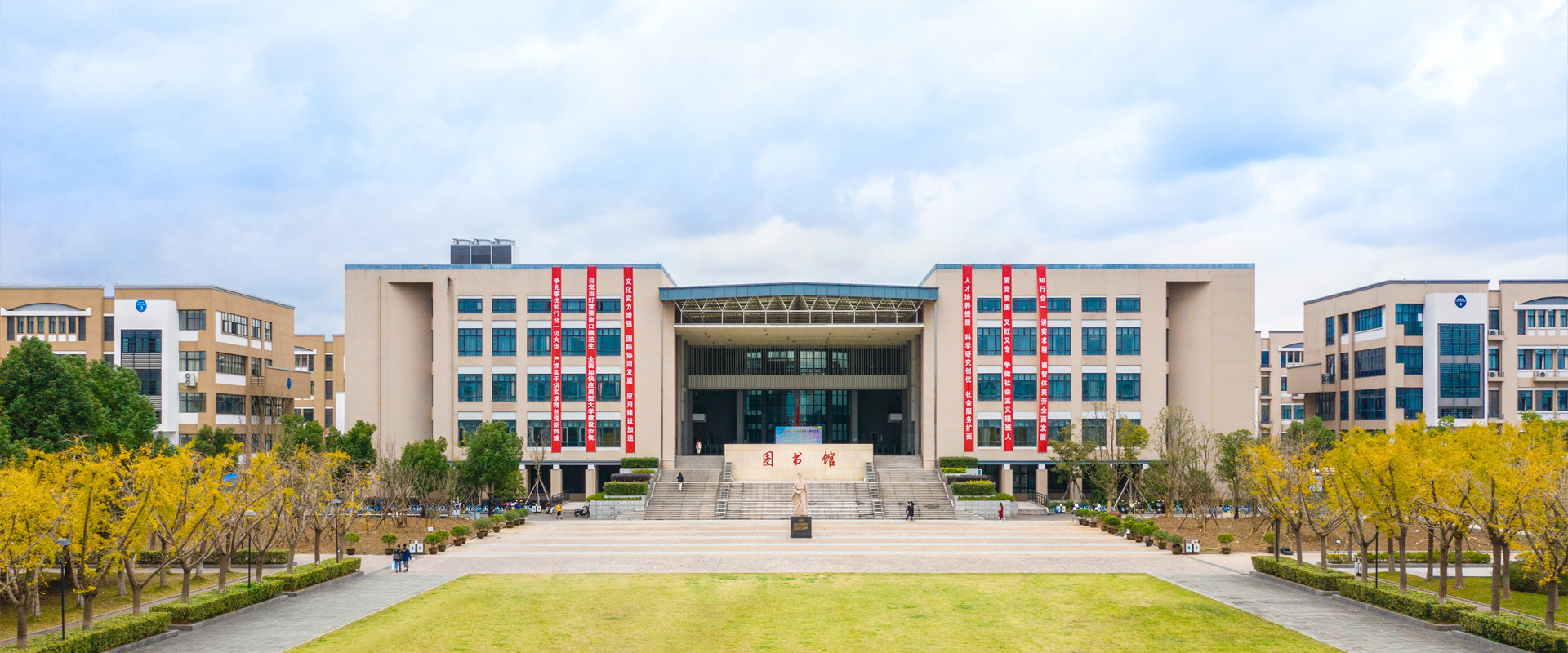 1691470919105303.jpg 1.jpg